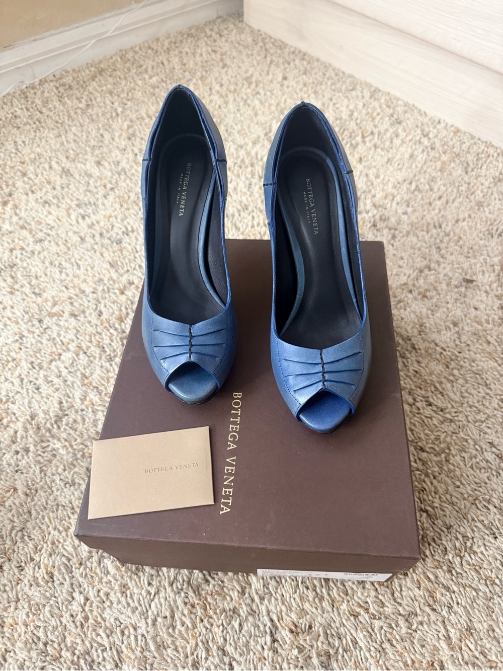 Bottega Veneta Navy Blue Peep-Toe Leather Pumps